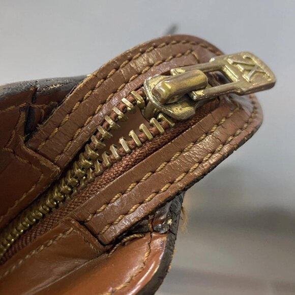 LOUIS VUITTON Pochette Homme Clutch Hand Bag Monogram Leather BN M51795 04YH118 - Picture 11 of 15